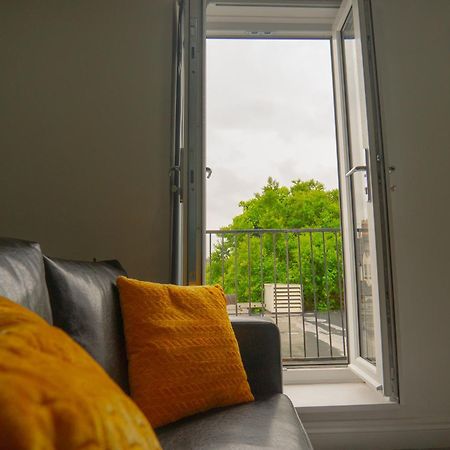 Modern Apartments Near Cardiff City Centre Экстерьер фото
