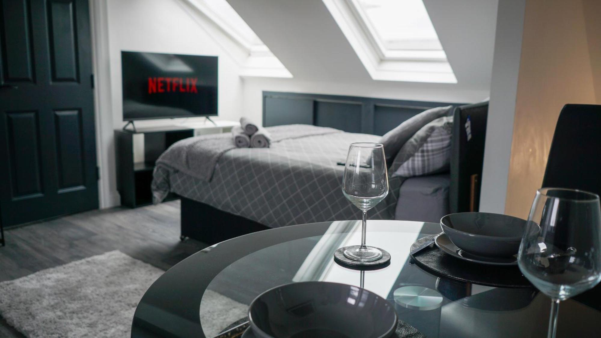 Modern Apartments Near Cardiff City Centre Экстерьер фото