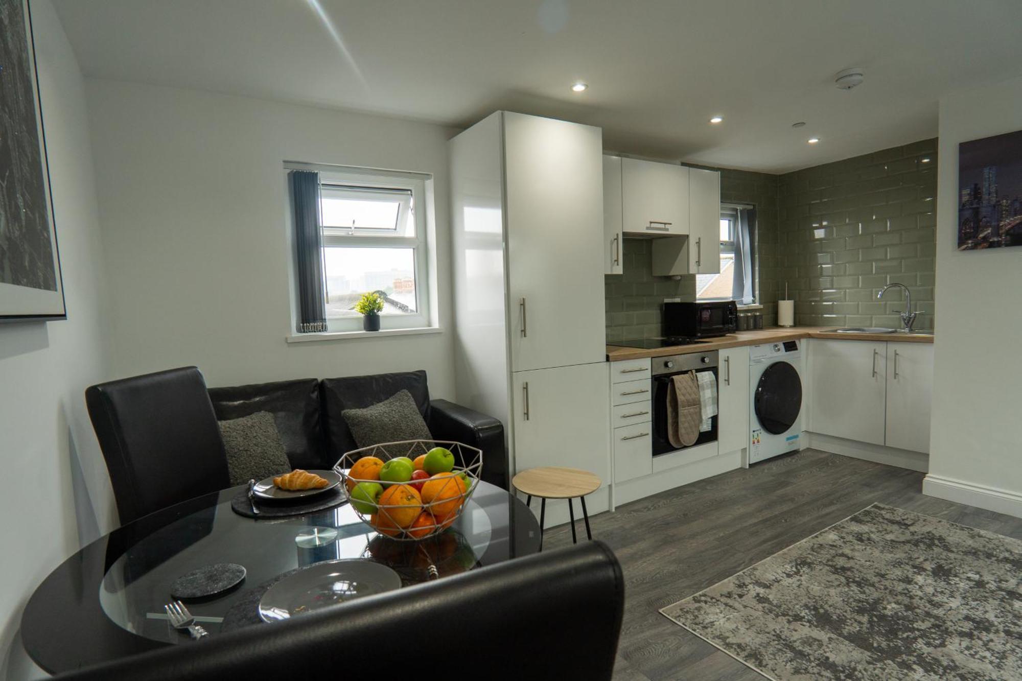 Modern Apartments Near Cardiff City Centre Экстерьер фото