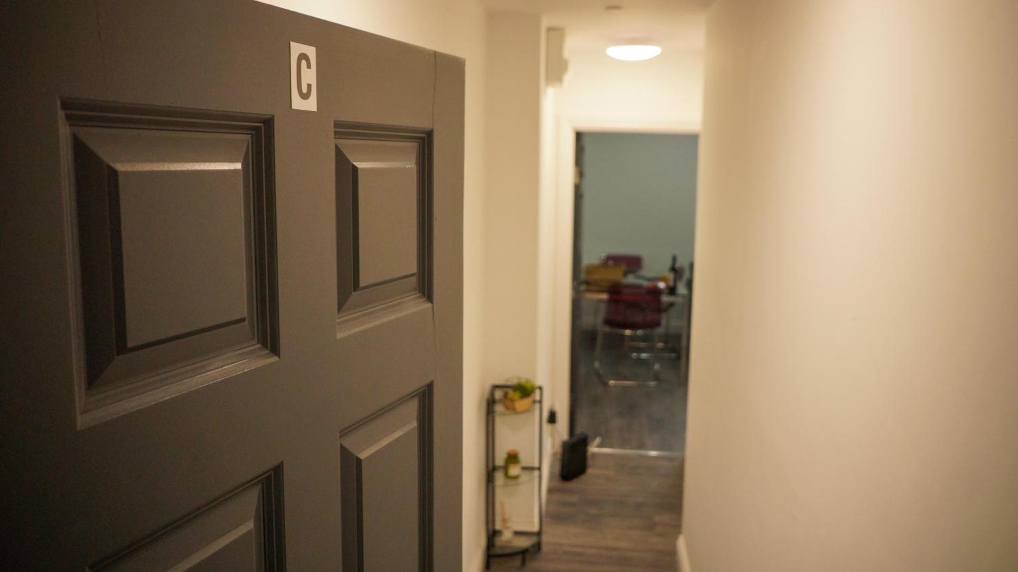 Modern Apartments Near Cardiff City Centre Экстерьер фото